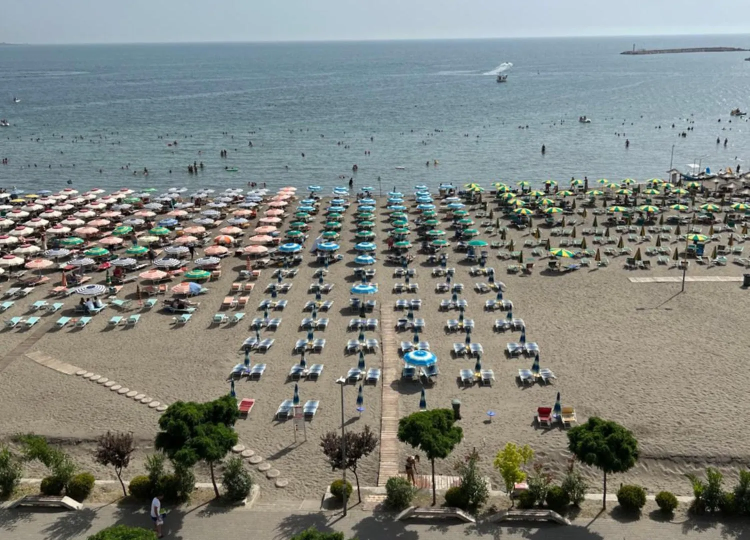 Besa Hotel Shëngjin 0*,  Albanien
